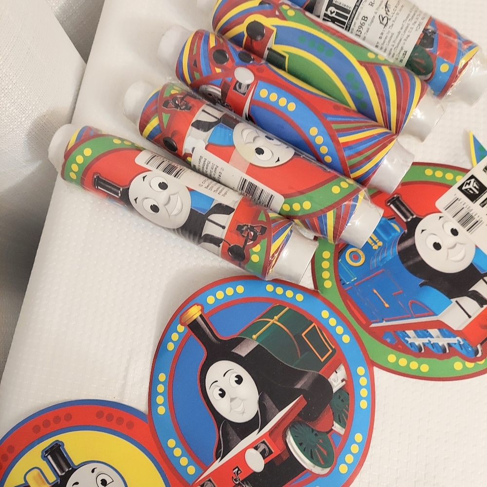Thomas the Train Wallpaper Border Circle 3.5 Rolls 5yds each ~54ft